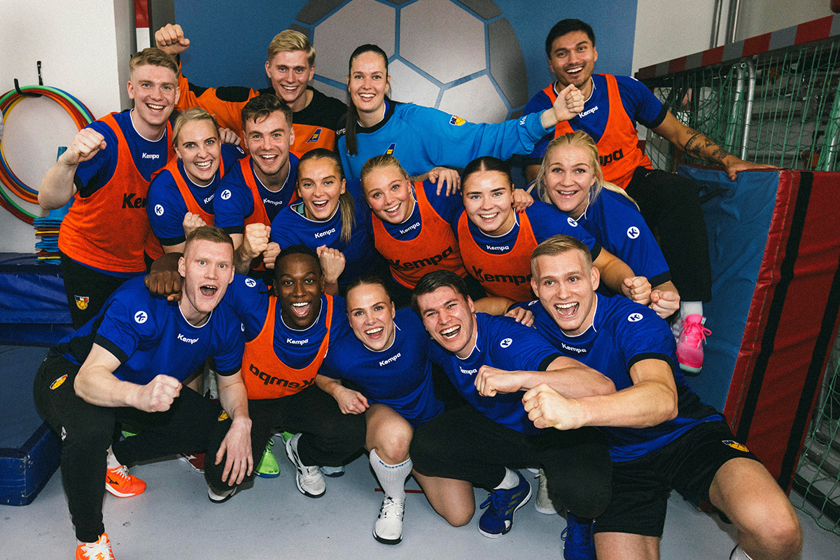 Allar hetjurnar í einni auglýsingu - mynd