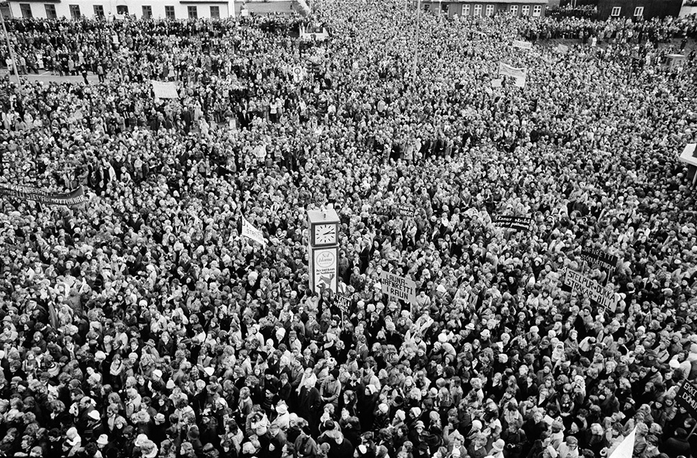 Útibú Arion verða lokuð þriðjudaginn 24. október vegna kvennaverkfalls - mynd