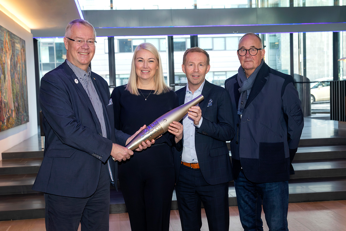 Arion banki varðveitir Parísarkyndilinn til frambúðar - mynd