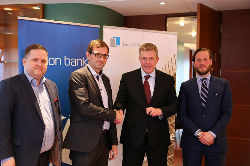 Rafnar Lárusson, fjármálastjóri Landsvirkjunar, Hörður Arnarson, forstjóri Landsvirkjunar, Höskuldur H. Ólafsson, bankastjóri Arion banka, og Freyr Þórðarson, framkvæmdastjóri fyrirtækjasviðs Arion banka - mynd
