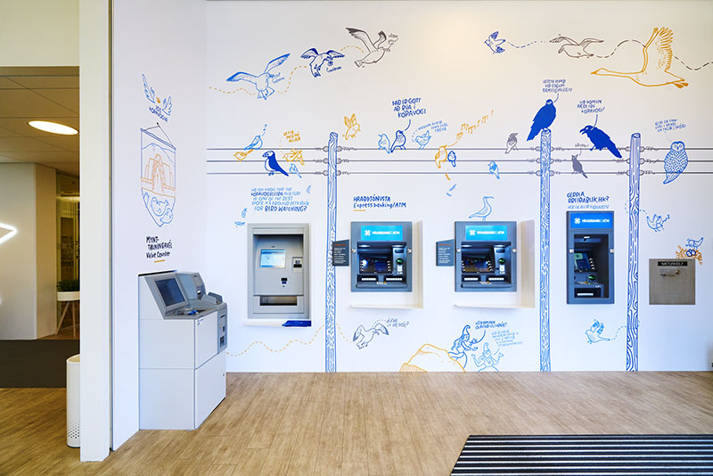Nýtt hraðþjónustusvæði í útibúi Arion banka á Smáratorgi - mynd